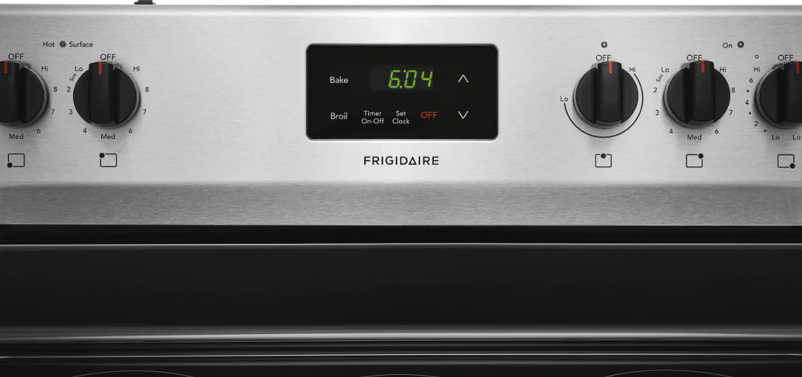 5.3 CuFt Electric Smoothtop Range in Stainless Steel With SpaceWise® Expandable Elements - FRIGIDAIRE - FCRE3052ASJ